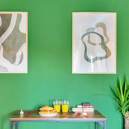 The Jungle - Jacuzzi, Sauna & Projector كان